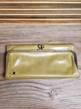 Vintage Hobo Rachel Continental Trifold Leather Clutch Wallet Green